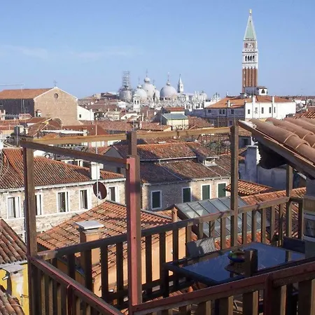 Altana Rialto Apartment