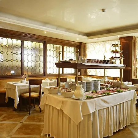Kette Otel Venedik