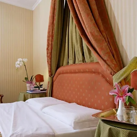 Otel Kette