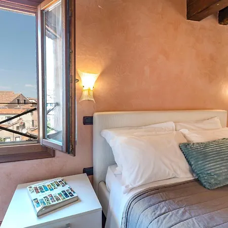 Apartment Doge Morosini Palace By Wonderful Italy *