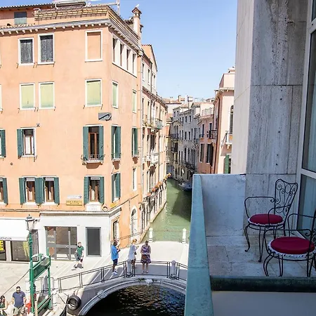Bauer Il Palazzo Velence