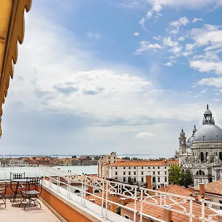 Szálloda Bauer Il Palazzo