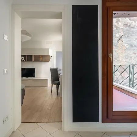 San Marco Apartments 1 & 2 Venise