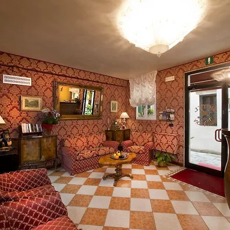 Hotel Mezzo Pozzo Venecia