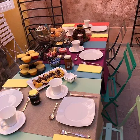 Ai Giardini De Casteo Bed & Breakfast
