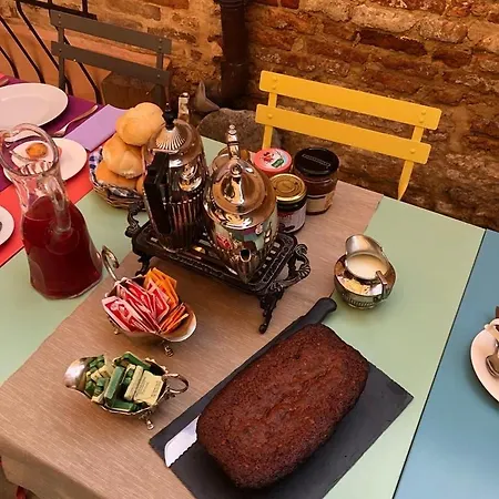 Ai Giardini De Casteo Bed & Breakfast