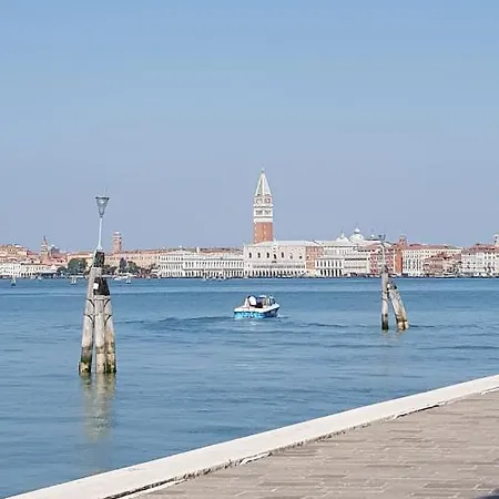Apartament Biennale Flat In Giardini