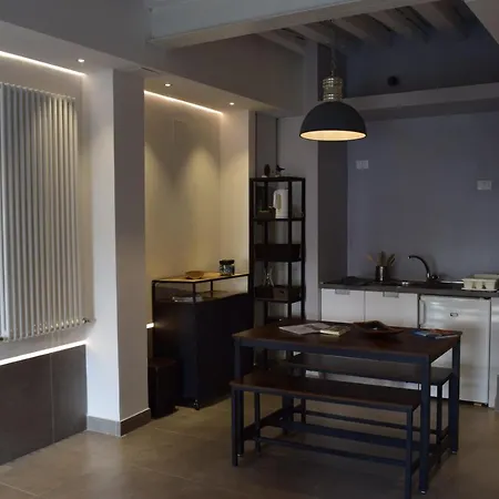 Apartment Mezzanino On Canal