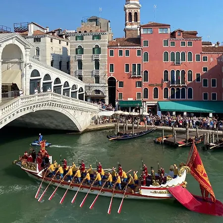 Appartement Rialto With Canal Grande View