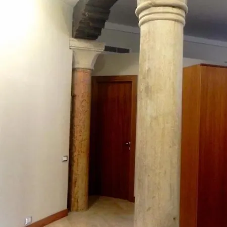 Daire San Stae Casa Aurora Venedik