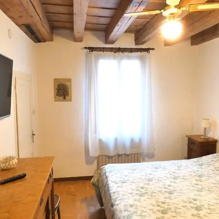 Apartment Delicious Near St. Square Venice