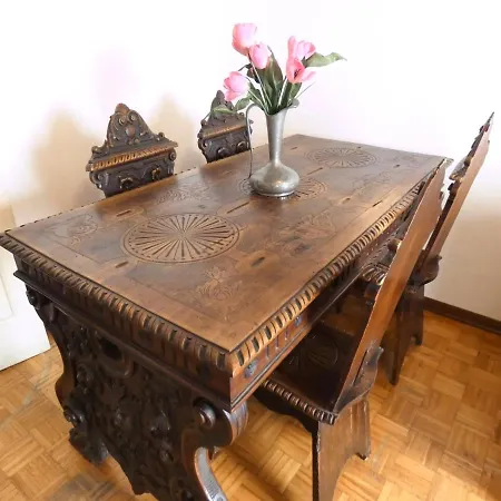 Apartment Delicious Near St. Square
