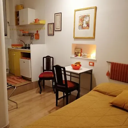 Rizzi, Elegante Monolocale In Centro Storico 아파트 베니스