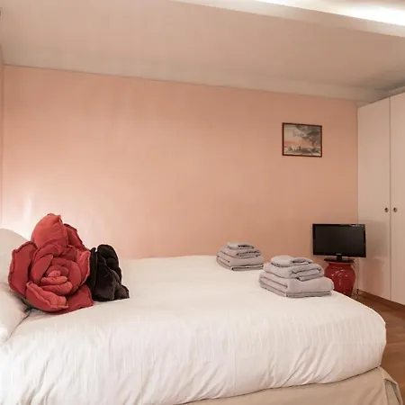 Casa Flavia Ai Morosini - Luxury With Canal View Holiday home *