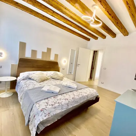Apartahotel House New Wi Fi Island