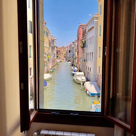 Apartahotel House New Wi Fi Island Venecia