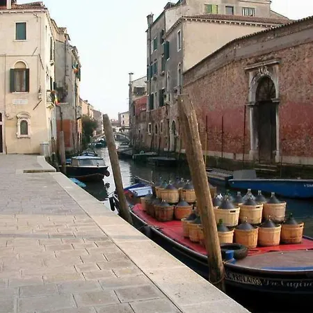 Tintoretto 4, 3 Grandi Da Letto, 2 Bagni Venice