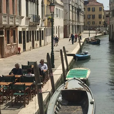 Tintoretto 4, 3 Grandi Da Letto, 2 Bagni Venice
