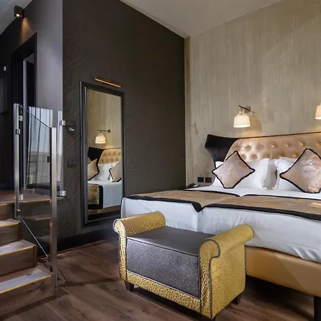 Hotel Palazzo Veneziano - Collection 4*