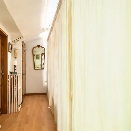 Apartment Ca Lorosa Cosy And Comfortable Loft At Castello *