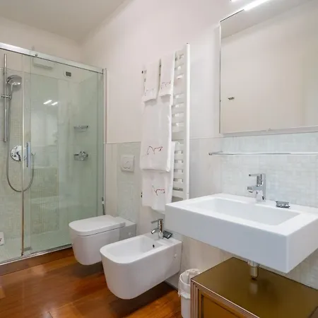 Apartment San Nicolo Canal View Venice