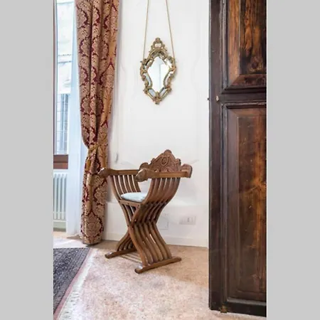 Cassiano Rialto Apartment