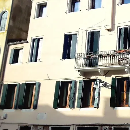 Casa Margherita Accademia Venice