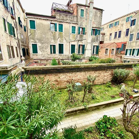 Maison Venitienne * Venice
