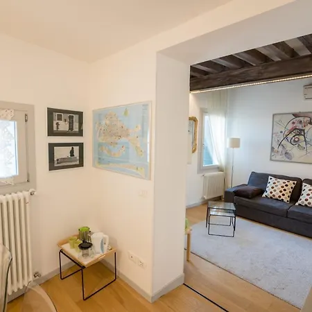 Apartment Specchieri Venice