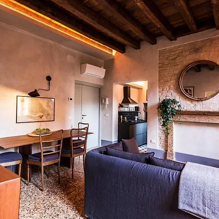 Apartment Ca Fenice Design Venice