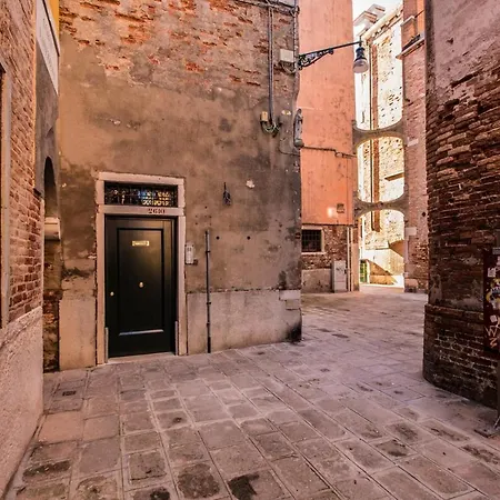 Ca Fenice Design *