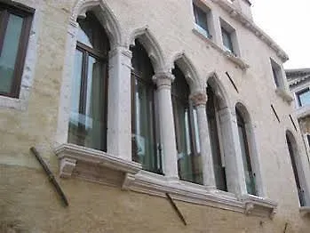 Cà Zusto Hotel