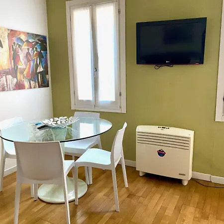 Apartment Maison Venitienne *