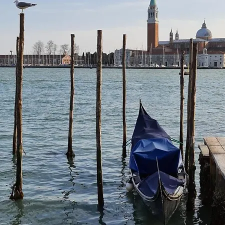 Luxury - Friendly 2* Venice