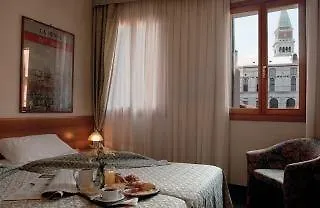 Hotel Commercio & Pellegrino