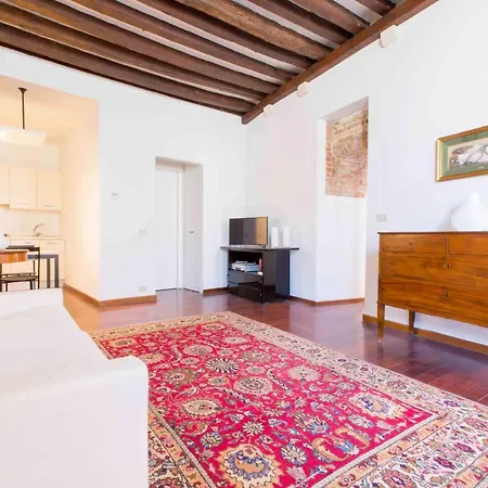 The Arch Historic Appartement