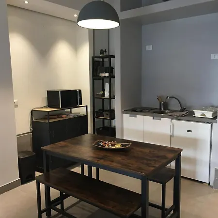 Apartment Mezzanino On Canal Venice