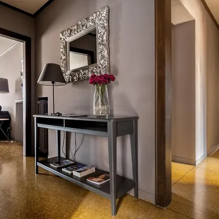 Апартаменты Centrale Venice Apartments