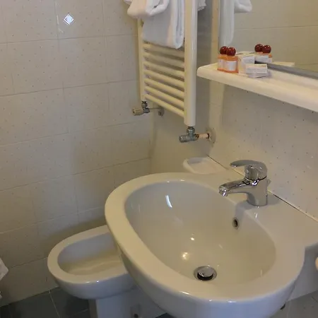 Falier Hotel 2*