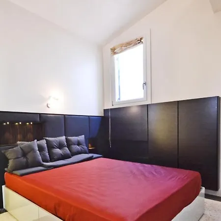 Ai Bareteri Luxury Canal View Appartamento