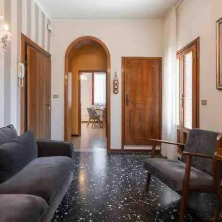公寓 Ca' Pesaro Rooftop Terrace Apartment. *