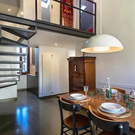 Mansardina - 1 Min From Accademia - Duplex Stylish And Cosy Venice