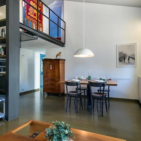 Apartment Mansardina - 1 Min From Accademia - Duplex Stylish And Cosy Venice