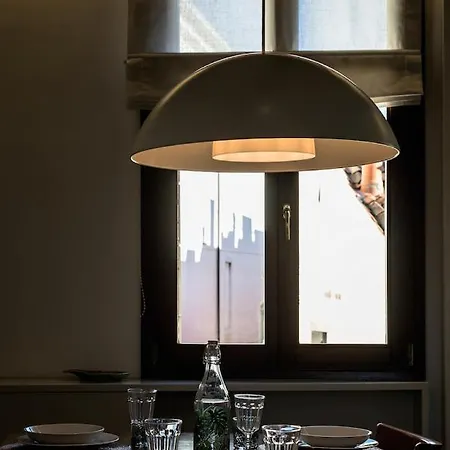 Apartment Mansardina - 1 Min From Accademia - Duplex Stylish And Cosy Venice