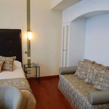 Le Isole Hotel