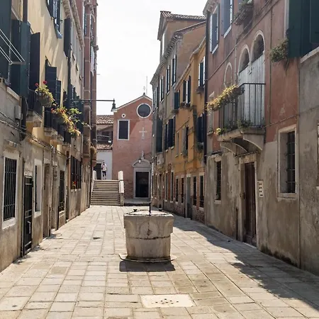 Appartamento San Giacomo Pied-a-terre House By Wonderful Italy