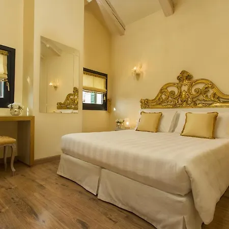 Relais Hotel