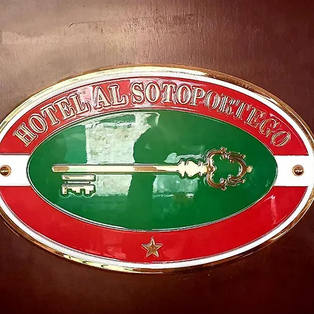 Al Sotoportego Venedig