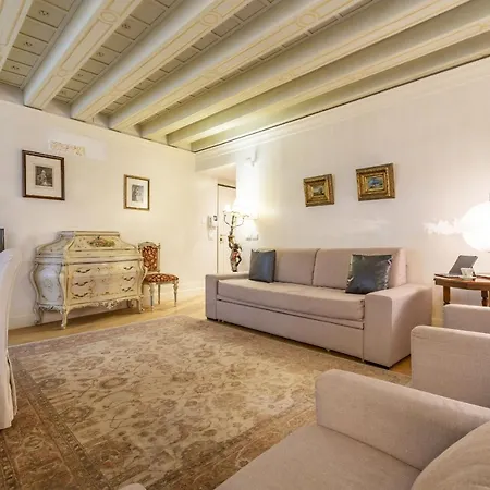 Gondola Luxury - Campo Santi Filippo E Giacomo By Wonderful Italy * Venice