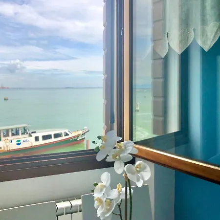 Apartment Ca' Monica Panoramic-canal View, Biennale *